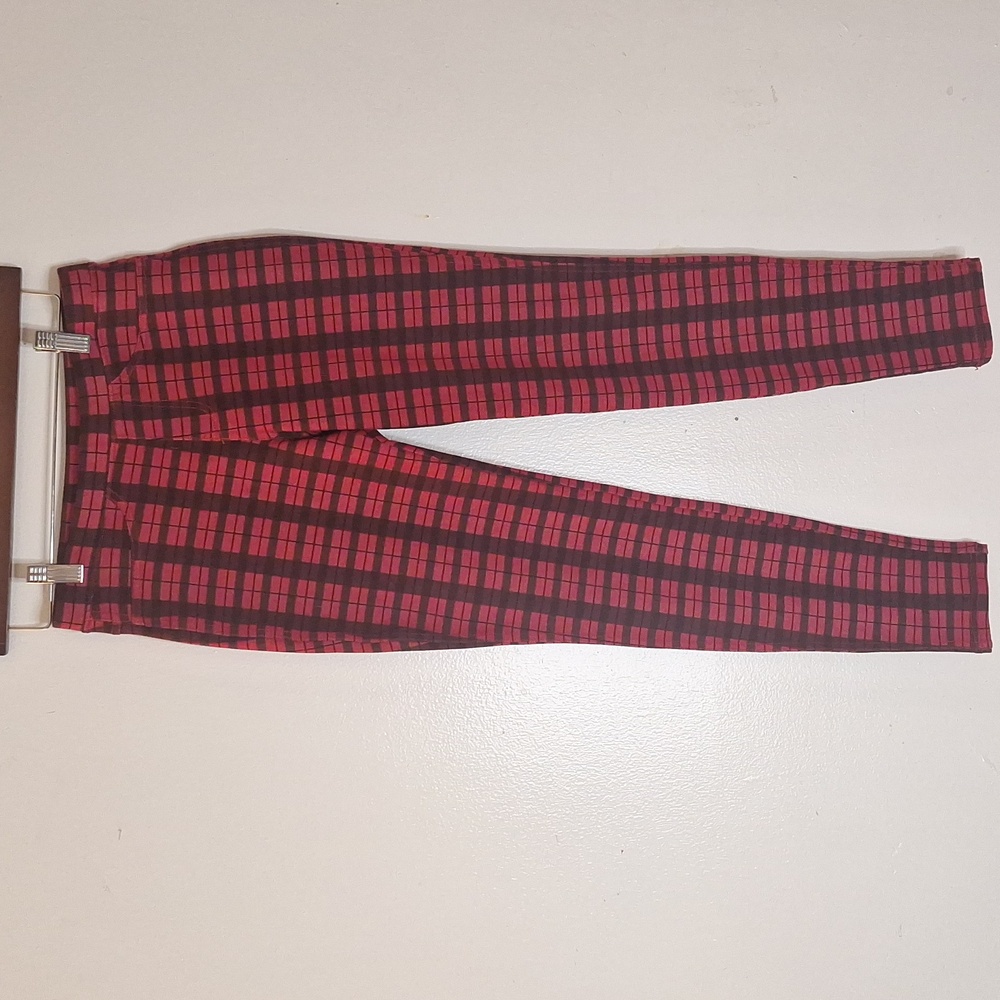 Women's Black/Red Checkered Leggins